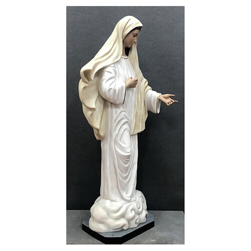 Imagem Nossa Senhora de Medjugorje fibra de vidro pintada 170 cm