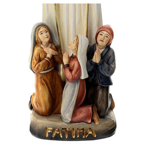 Nossa Senhora de Fátima com os pastorinhos 60x20x15 cm fibra de vidro colorida